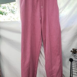 ASOS design pink sweats 8